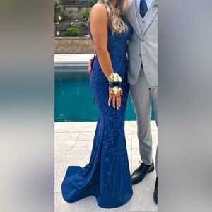 Navy Blue Ellie Wilde Prom Dress Size 2